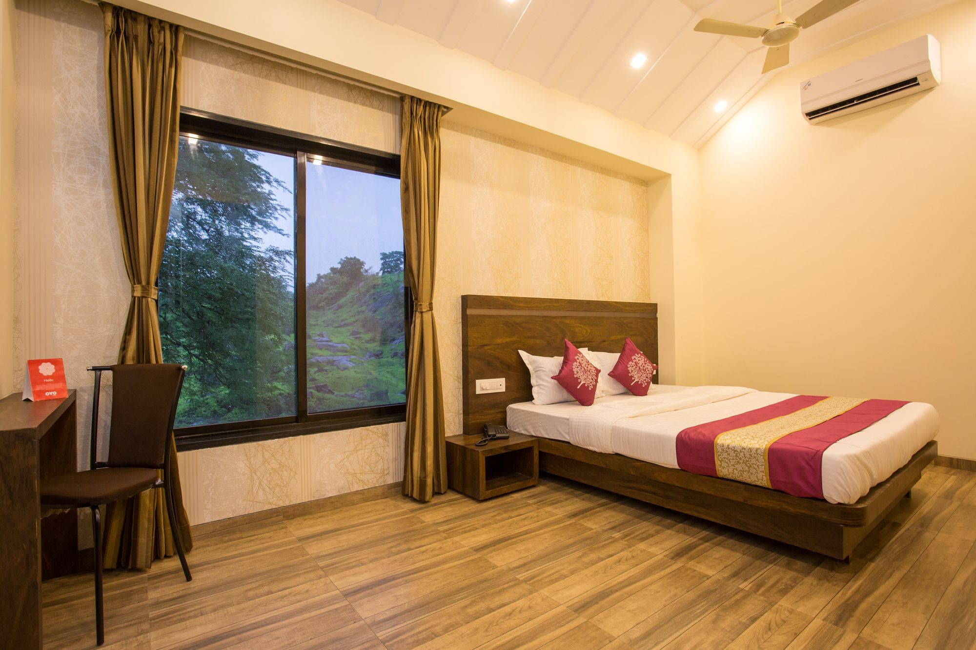 Oyo 7156 Hill View Residency Hotell Navi Mumbai Exteriör bild